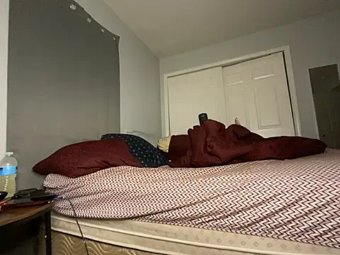 Snapshot of Yoshibaby2670 chatting on March 2025 11:53:01 AM Yoshibaby2670 online show from March 2025 11:53:01 AM