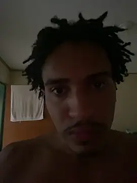 Snapshot of DobyingSulfur chatting on April 2026 08:26:01 PM DobyingSulfur online show from April 2026 08:26:01 PM