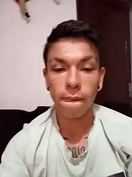 Snapshot of chispahot69_ chatting on January 2025 10:05:01 AM chispahot69 online show from January 2025 10:05:01 AM