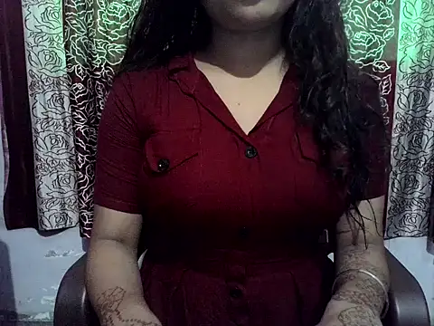 Snapshot of SIYA_MAVI chatting on October 2025 03:45:02 AM SIYA MAVI online show from October 2025 03:45:02 AM