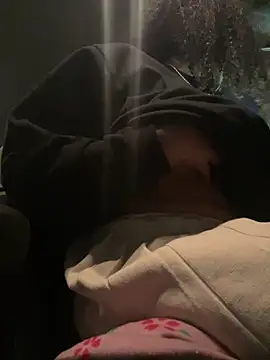 Snapshot of lunalustycumslut chatting on January 2025 11:23:01 PM lunalustycumslut online show from January 2025 11:23:01 PM