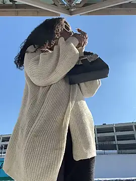 Snapshot of lunalustycumslut chatting on February 2025 03:58:02 PM lunalustycumslut online show from February 2025 03:58:02 PM