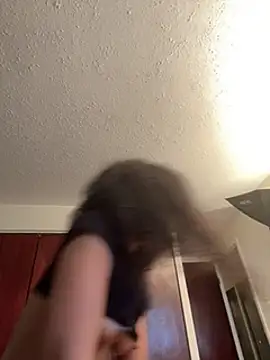 Snapshot of lunalustycumslut chatting on February 2025 05:34:02 AM lunalustycumslut online show from February 2025 05:34:02 AM