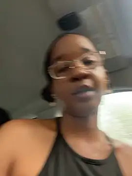 Snapshot of lunalustycumslut chatting on March 2025 07:37:02 PM lunalustycumslut online show from March 2025 07:37:02 PM