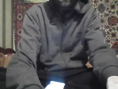 Snapshot of AlferezzSolvajo chatting on October 2025 01:06:02 PM AlferezzSolvajo online show from October 2025 01:06:02 PM