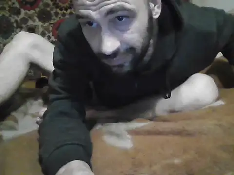 Snapshot of AlferezzSolvajo chatting on November 2025 10:56:02 PM AlferezzSolvajo online show from November 2025 10:56:02 PM