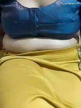 Snapshot of mallupriyapriya chatting on March 2025 07:52:02 AM mallupriyapriya online show from March 2025 07:52:02 AM