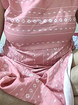 Snapshot of mallupriyapriya chatting on October 2025 05:14:02 PM mallupriyapriya online show from October 2025 05:14:02 PM