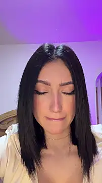 Snapshot of Maddy_Jones chatting on March 2026 11:12:02 PM Maddy Jones online show from March 2026 11:12:02 PM