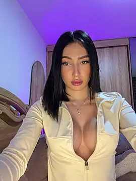 Snapshot of Maddy_Jones chatting on March 2026 01:38:01 AM Maddy Jones online show from March 2026 01:38:01 AM