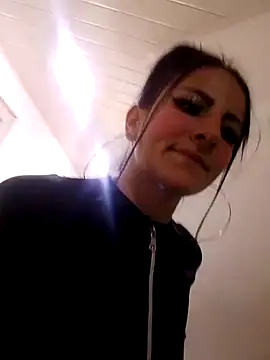 Anniee x online show from February 2025 12:38:02 PM