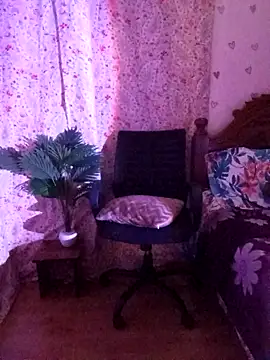 Snapshot of Angelnirvanaa chatting on April 2026 08:06:01 AM Angelnirvanaa online show from April 2026 08:06:01 AM