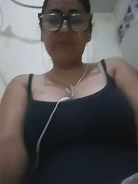 Snapshot of acuarela chatting on January 2025 05:26:02 AM acuarela online show from January 2025 05:26:02 AM