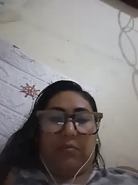 Snapshot of acuarela chatting on January 2025 05:07:02 PM acuarela online show from January 2025 05:07:02 PM