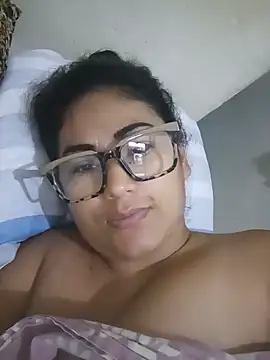 Snapshot of acuarela chatting on January 2025 03:46:01 PM acuarela online show from January 2025 03:46:01 PM