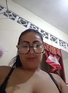 Snapshot of acuarela chatting on November 2025 03:09:01 AM acuarela online show from November 2025 03:09:01 AM