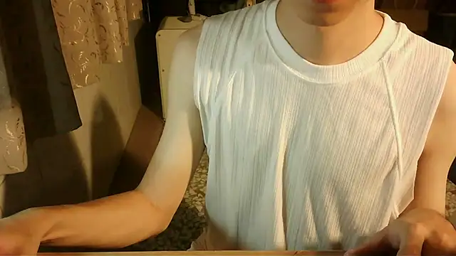 Snapshot of KYU890428 chatting on March 2026 05:20:02 PM KYU890428 online show from March 2026 05:20:02 PM