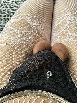 Snapshot of k4ty-X chatting on January 2025 05:37:01 PM k4ty-X online show from January 2025 05:37:01 PM