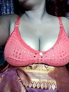 YERY HOT online show from April 2026 05:17:01 PM