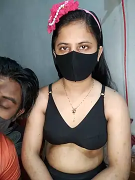 Hot Nila online show from March 2025 02:43:01 AM