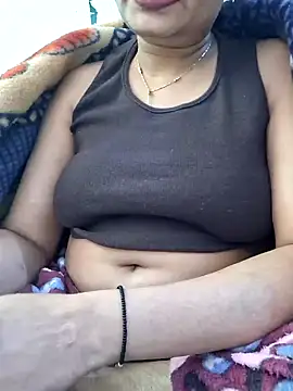 Snapshot of Tanu-Call-Me chatting on January 2025 09:41:02 AM Tanu-Call-Me online show from January 2025 09:41:02 AM