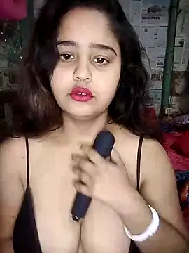 Snapshot of Tanu-Call-Me chatting on February 2025 05:09:02 AM Tanu-Call-Me online show from February 2025 05:09:02 AM