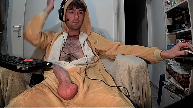 Snapshot of onesieboyx chatting on November 2025 05:56:02 PM onesieboyx online show from November 2025 05:56:02 PM