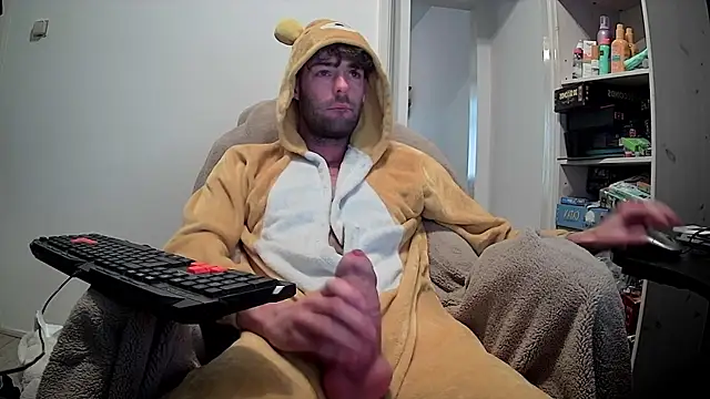 Snapshot of onesieboyx chatting on December 2025 09:49:01 AM onesieboyx online show from December 2025 09:49:01 AM
