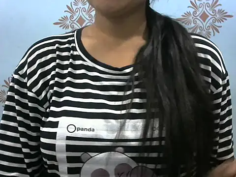 Snapshot of Misha_Sweett chatting on January 2025 08:53:02 PM Misha Sweett online show from January 2025 08:53:02 PM