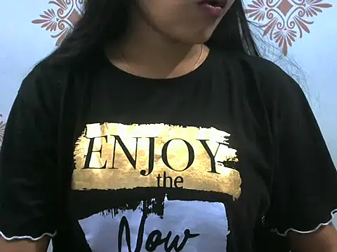 Snapshot of Misha_Sweett chatting on October 2025 02:25:02 PM Misha Sweett online show from October 2025 02:25:02 PM