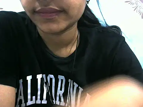 Snapshot of Misha_Sweett chatting on April 2026 10:44:01 AM Misha Sweett online show from April 2026 10:44:01 AM