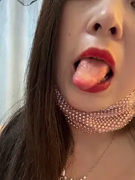 SSSniang- online show from March 2025 01:09:01 PM