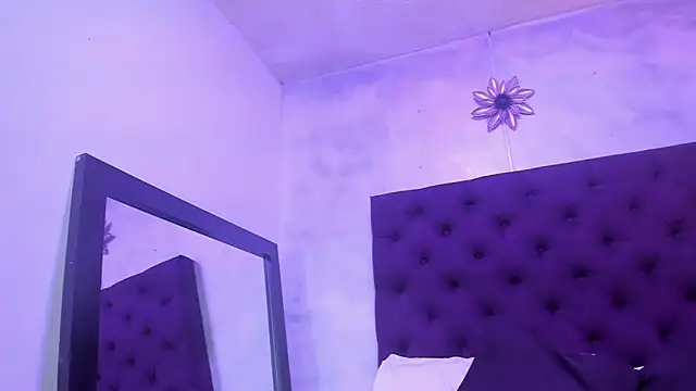 Snapshot of nayara_macherano chatting on February 2025 08:49:02 AM nayara macherano online show from February 2025 08:49:02 AM