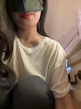 Snapshot of csck2025 chatting on April 2026 08:07:02 AM csck2025 online show from April 2026 08:07:02 AM