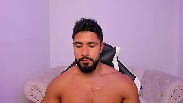 Snapshot of Santiago_huntt chatting on March 2026 08:49:03 PM Santiago huntt online show from March 2026 08:49:03 PM