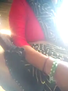 Amaya Bajwa online show from November 2025 03:50:01 AM