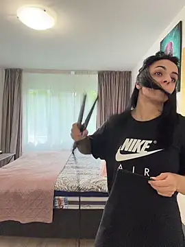 NNNoire online show from April 2026 06:41:02 AM