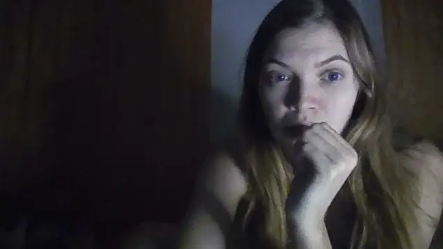 ParaFox online show from November 2025 09:36:01 PM