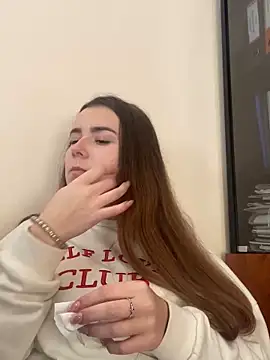 mewKate online show from February 2025 02:05:02 PM