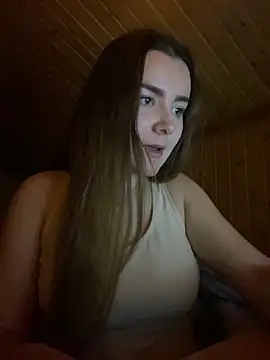 mewKate online show from February 2025 05:39:02 PM