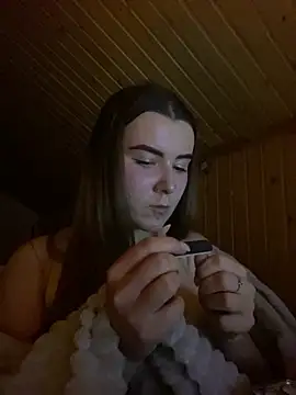 mewKate online show from February 2025 06:53:01 PM