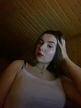 mewKate online show from March 2025 07:02:01 PM