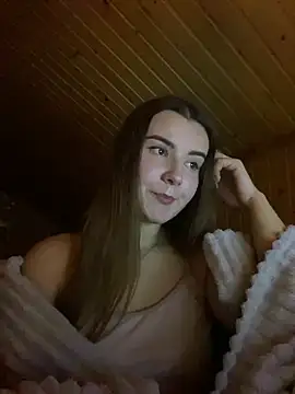 mewKate online show from March 2025 07:06:02 PM