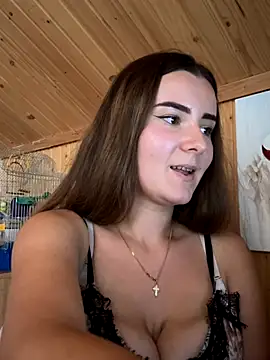 mewKate online show from September 2025 01:03:01 PM