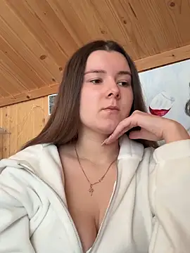 mewKate online show from February 2026 11:02:01 AM