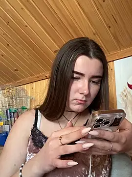 Snapshot of mewKate chatting on May 2026 04:25:01 PM mewKate online show from May 2026 04:25:01 PM