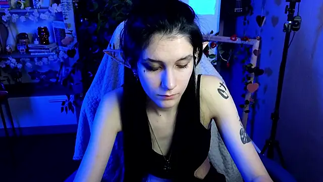 Hyeon Jin online show from February 2025 04:31:01 AM