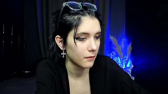 Hyeon Jin online show from March 2025 08:27:02 PM