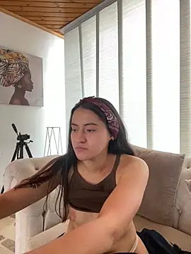 Camila pinkk online show from February 2025 05:07:02 PM