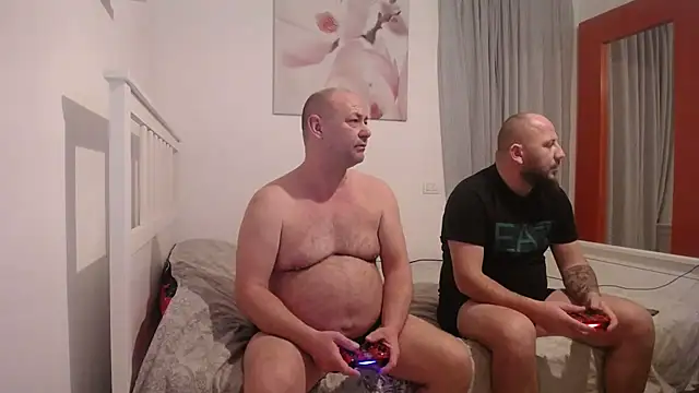 Snapshot of adryanyou46 chatting on February 2025 08:24:01 PM adryanyou46 online show from February 2025 08:24:01 PM